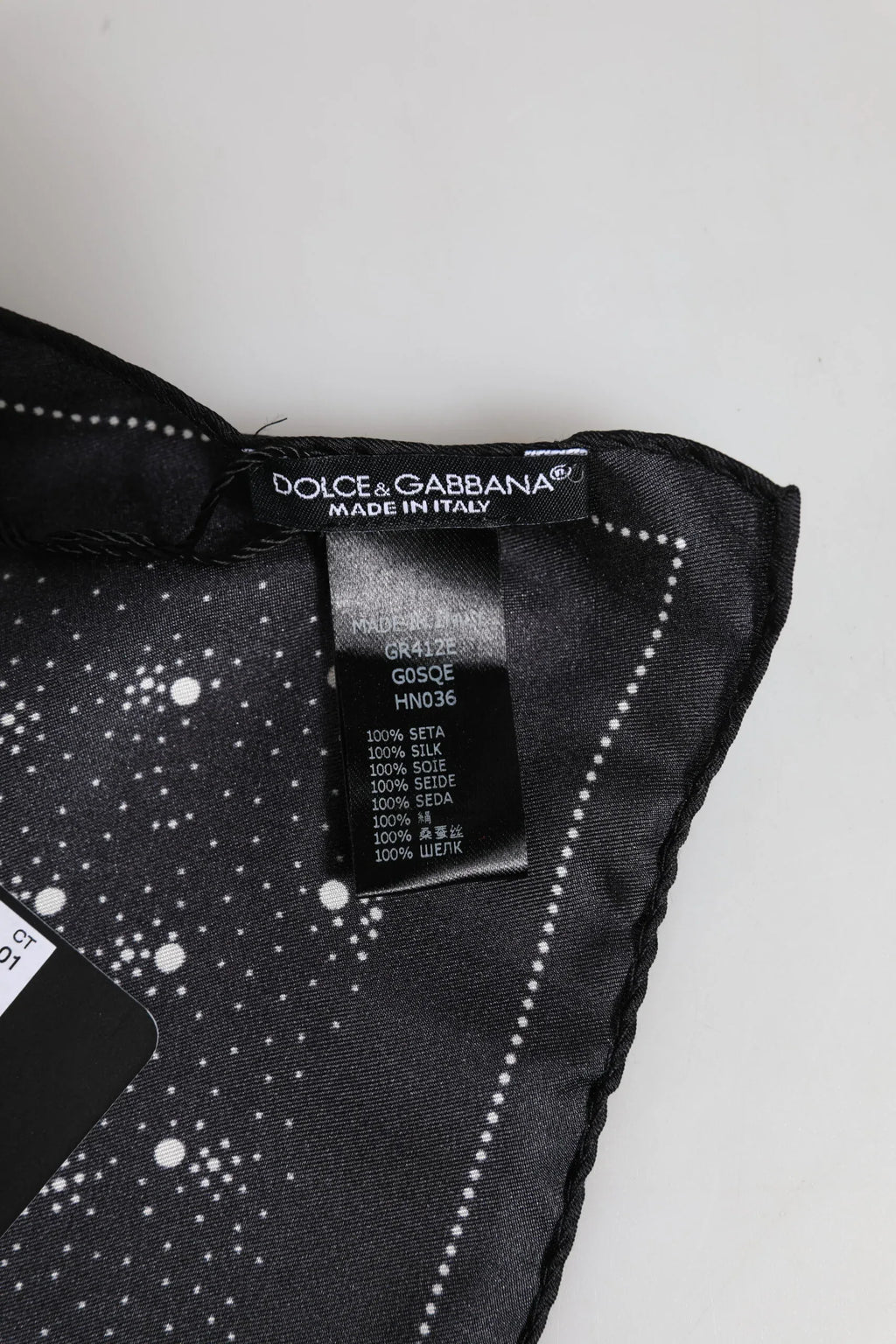 Dolce & Gabbana Black White Printed Square Men Foulard Scarf - Zeiniez