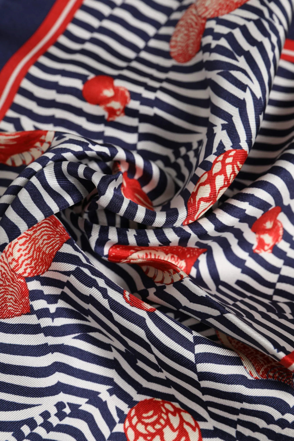 Dolce & Gabbana Multicolor Seashells Square Men Foulard Scarf - Zeiniez