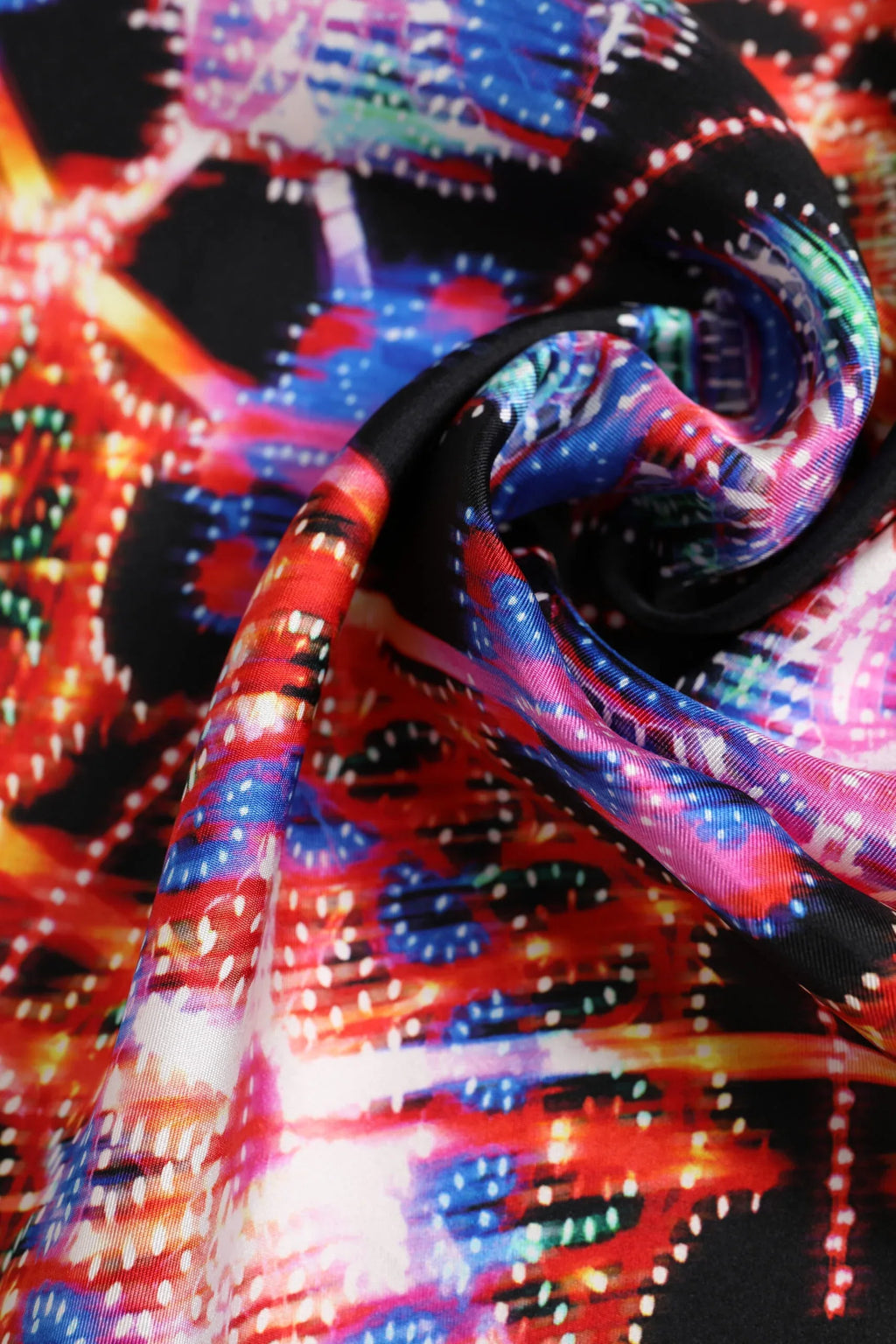 Dolce & Gabbana Black Multicolor Print Square Foulard Scarf - Zeiniez