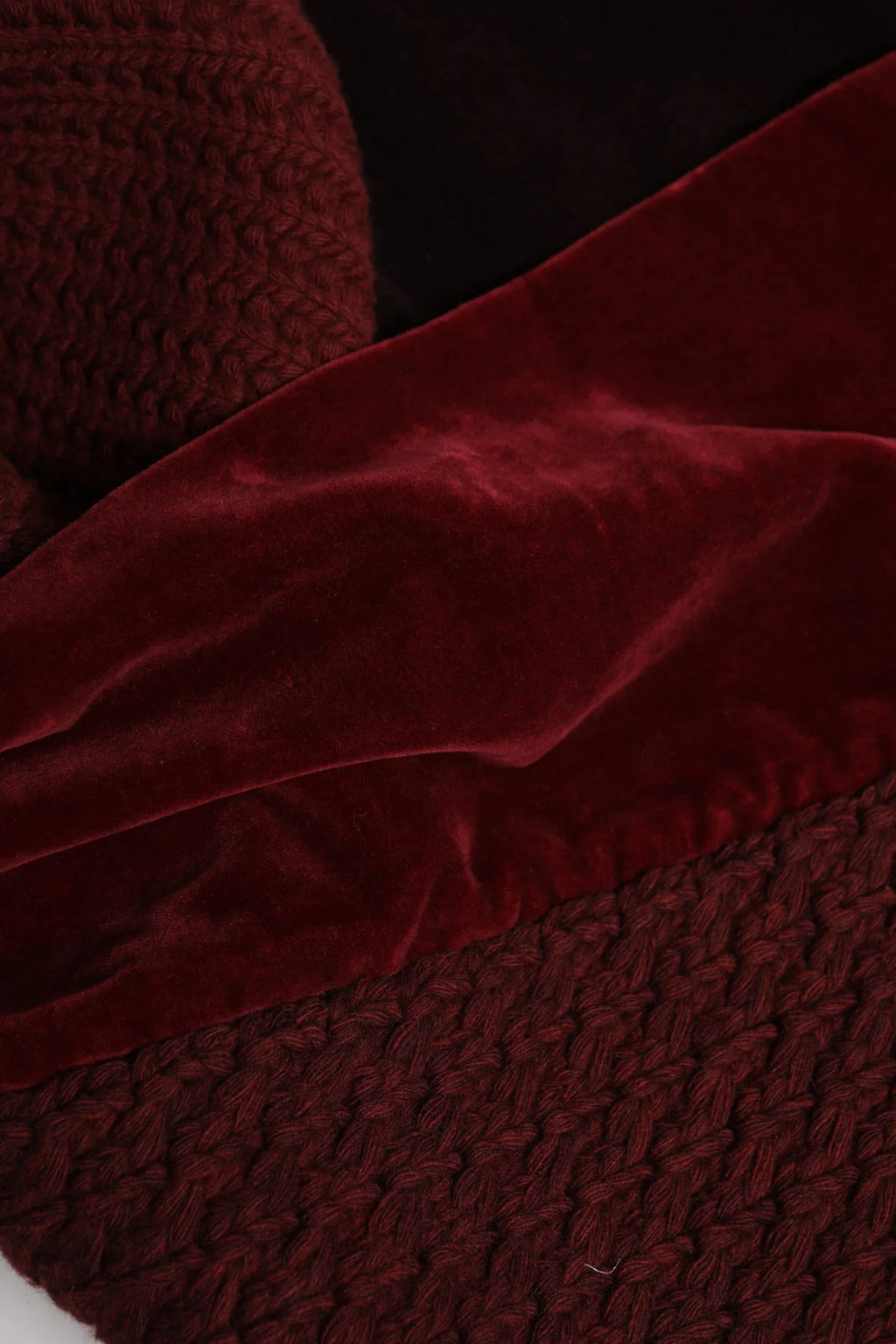 Dolce & Gabbana Maroon Black Neck Warmer Wrap Shawl Scarf - Zeiniez