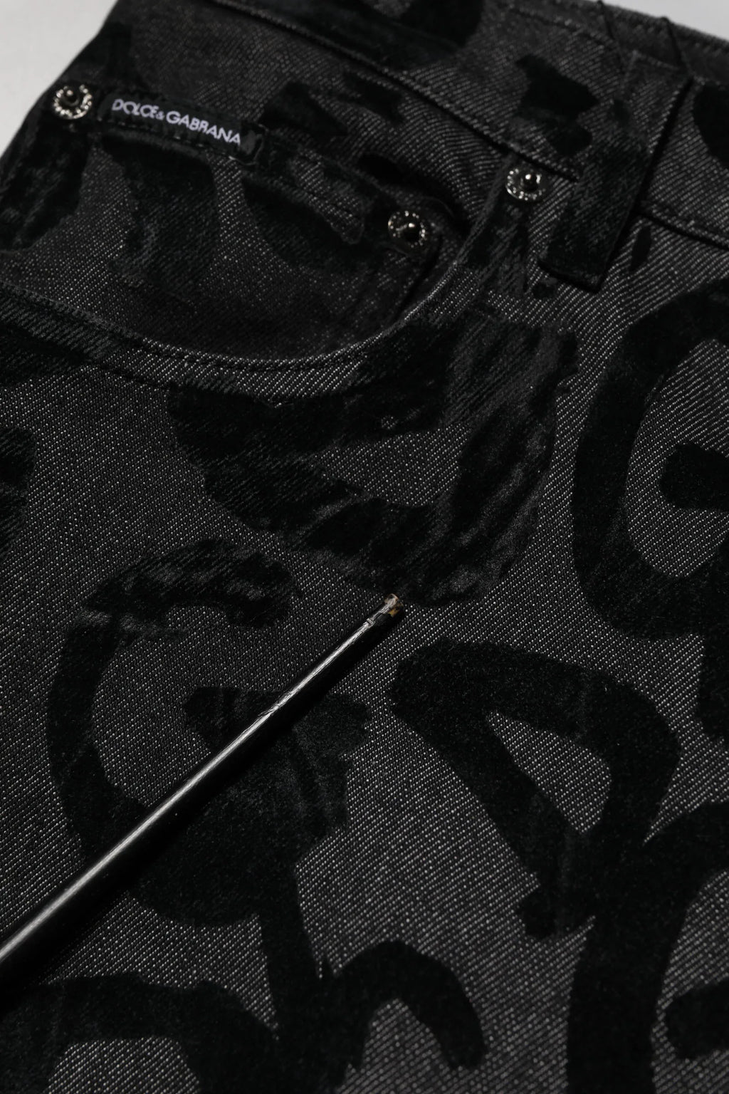 Dolce & Gabbana Gray Cotton DG Logo Straight Men Denim Jeans - Zeiniez