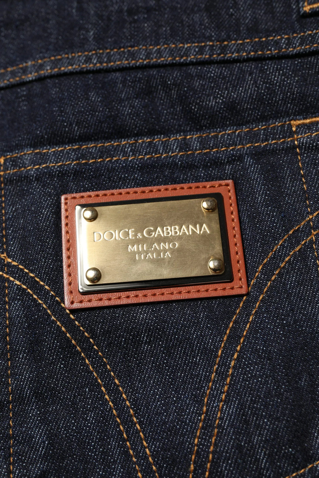 Dolce & Gabbana Dark Blue Cotton Logo Plaque Men Denim Jeans - Zeiniez