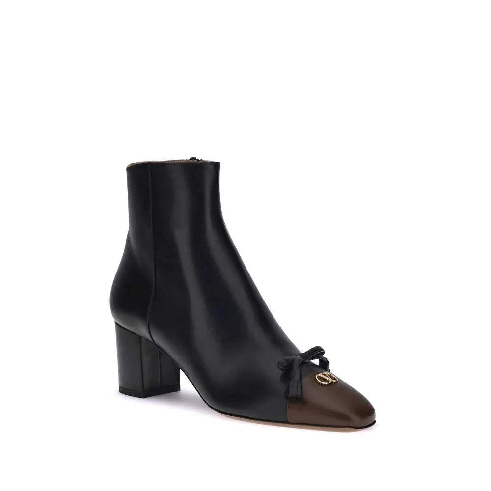 Valentino Garavani Black Goatskin Ankle Boots - Zeiniez