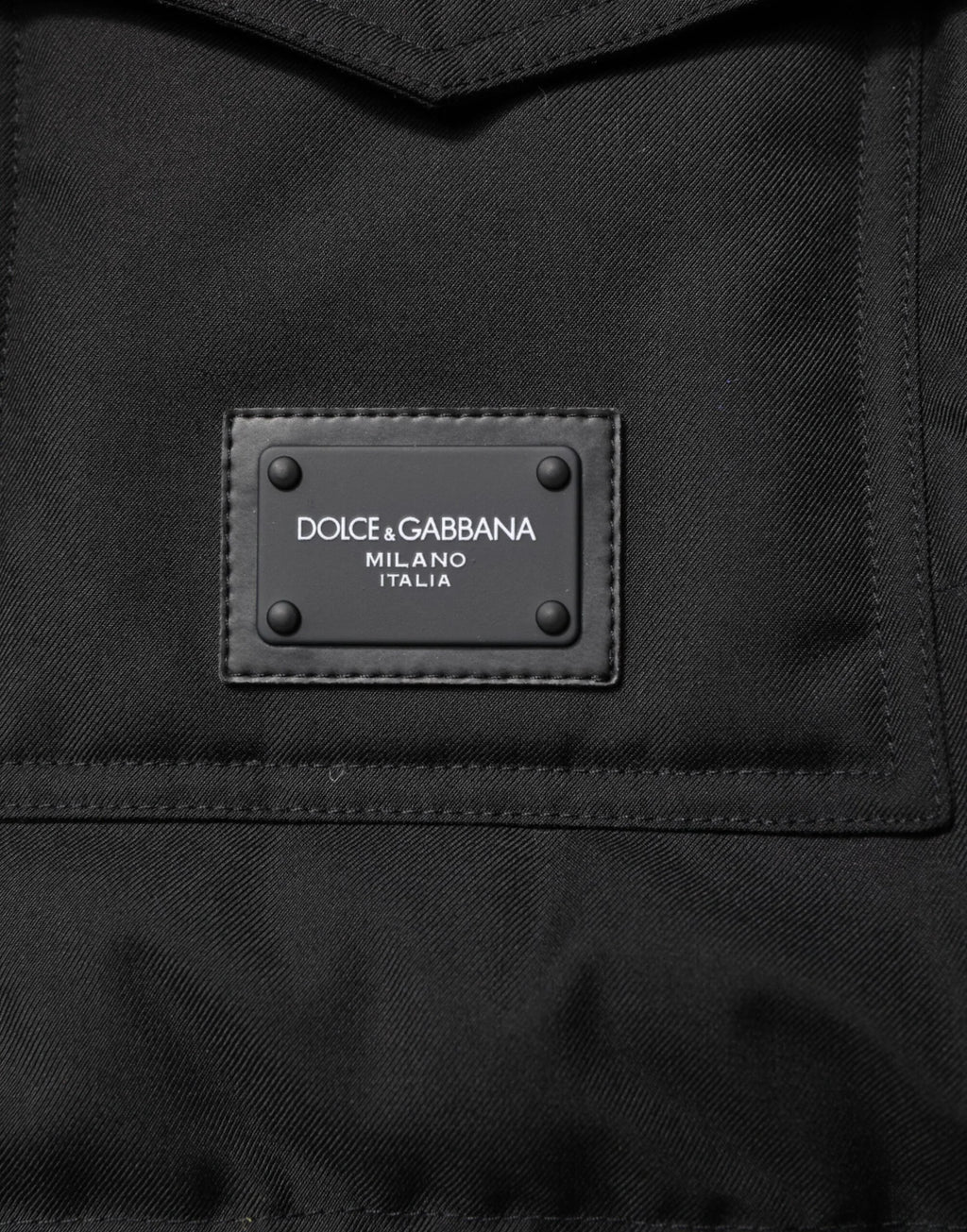 Dolce & Gabbana Black Sleeveless Parka Logo Plaque Jacket - Zeiniez