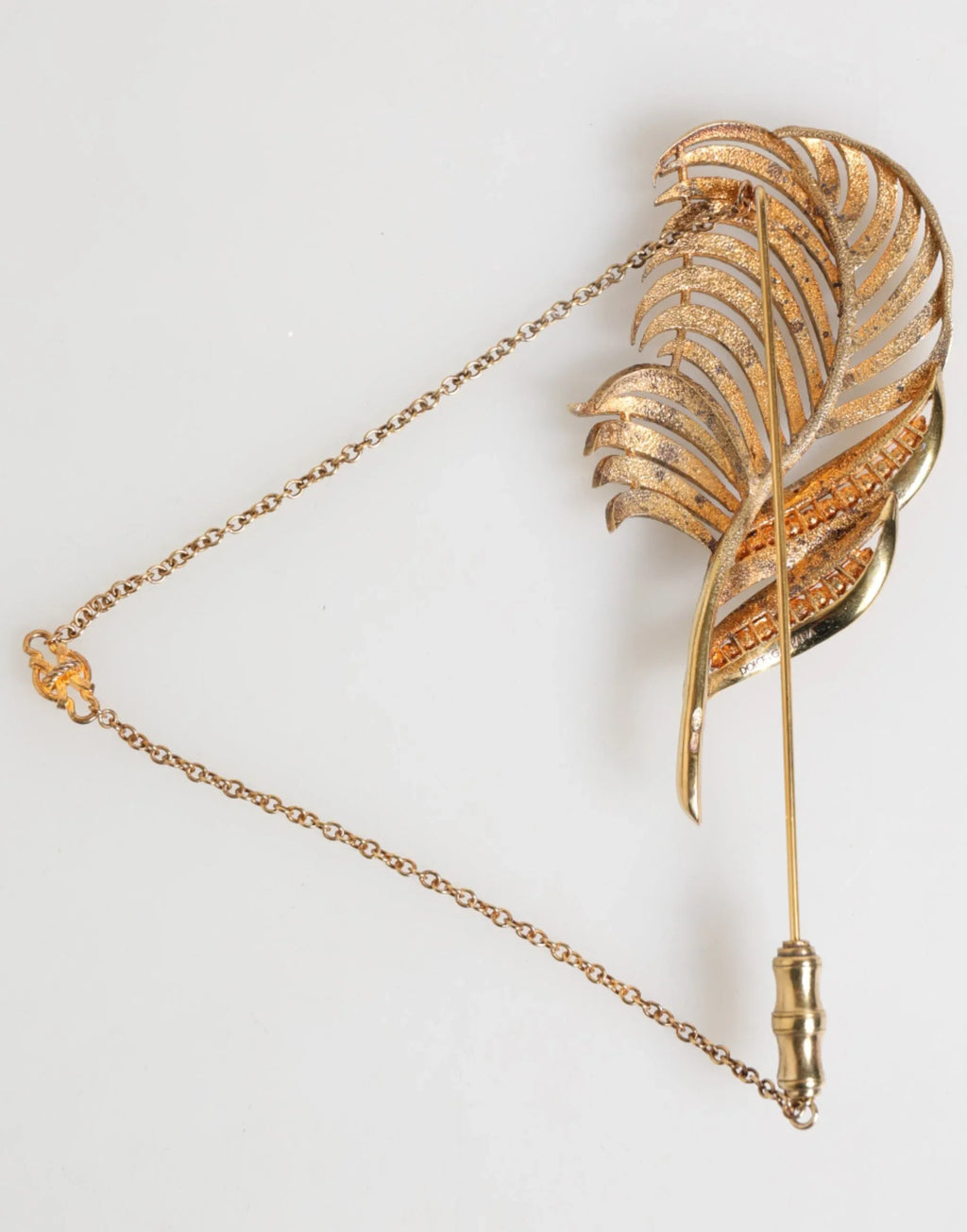 Dolce & Gabbana Gold Tone Leaf 925 Sterling Silver Crystal Chain Brooch - Zeiniez