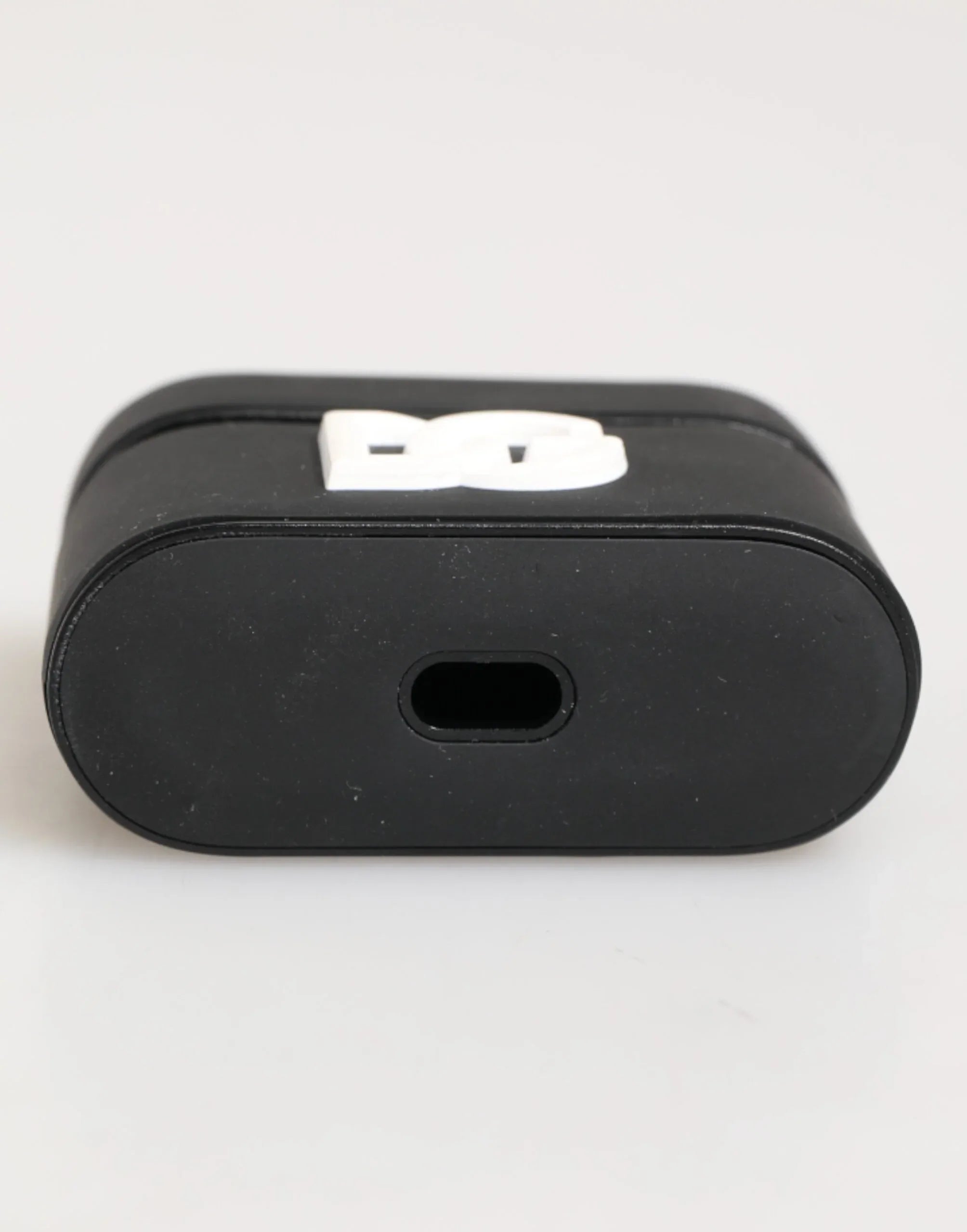 Dolce & Gabbana Black White Rubber Embossed Logo Accessory Airpods Case - Zeiniez