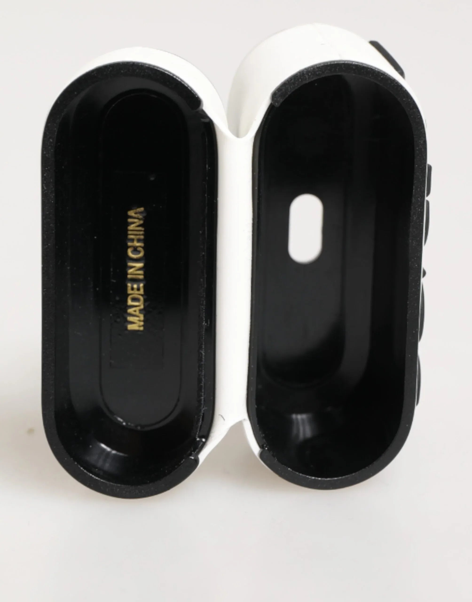Dolce & Gabbana White Black Rubber Logo Embossed Accessory Airpods Case - Zeiniez
