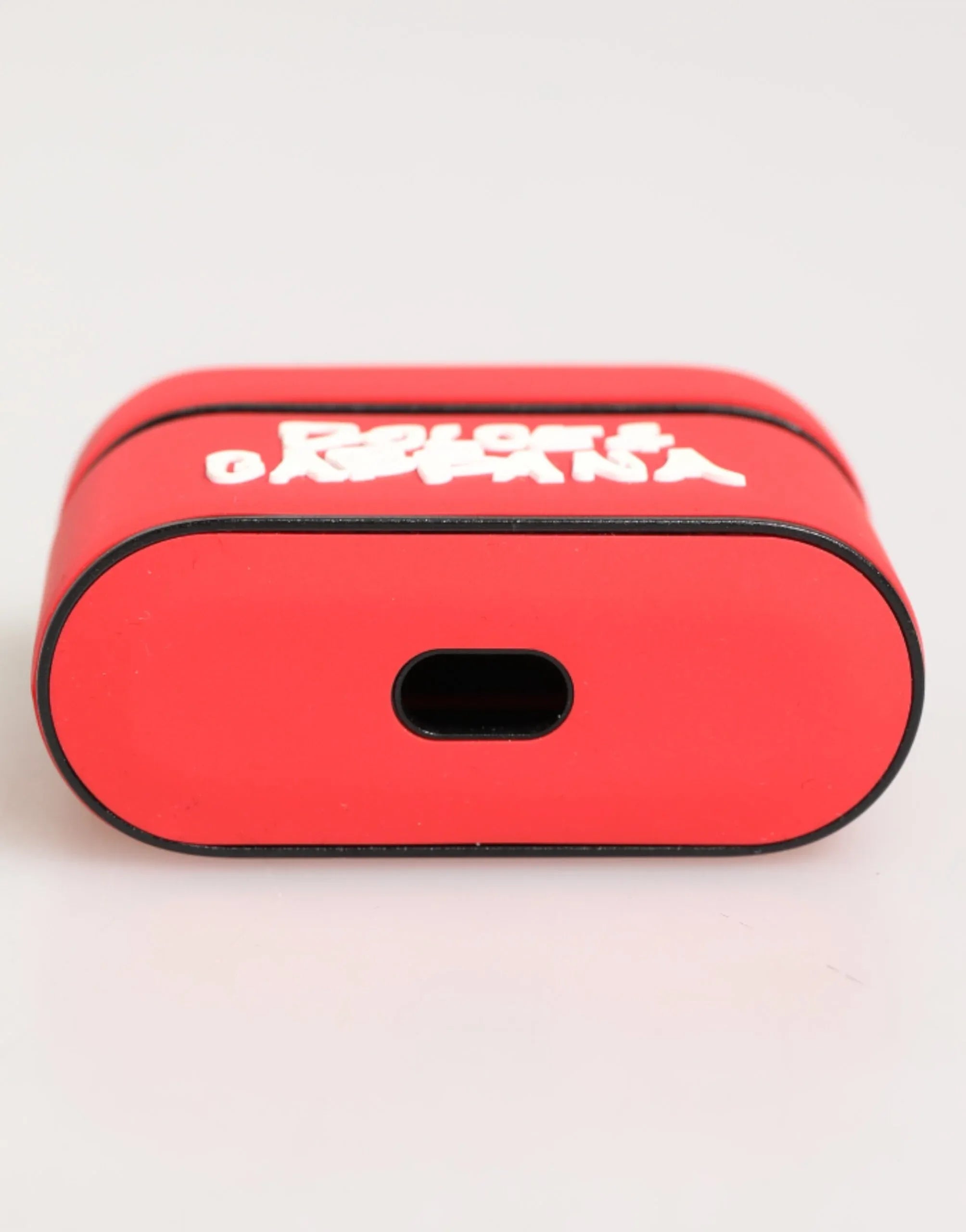 Dolce & Gabbana Red PVC DG Logo Embossed Men Flip Holder Airpods Case - Zeiniez