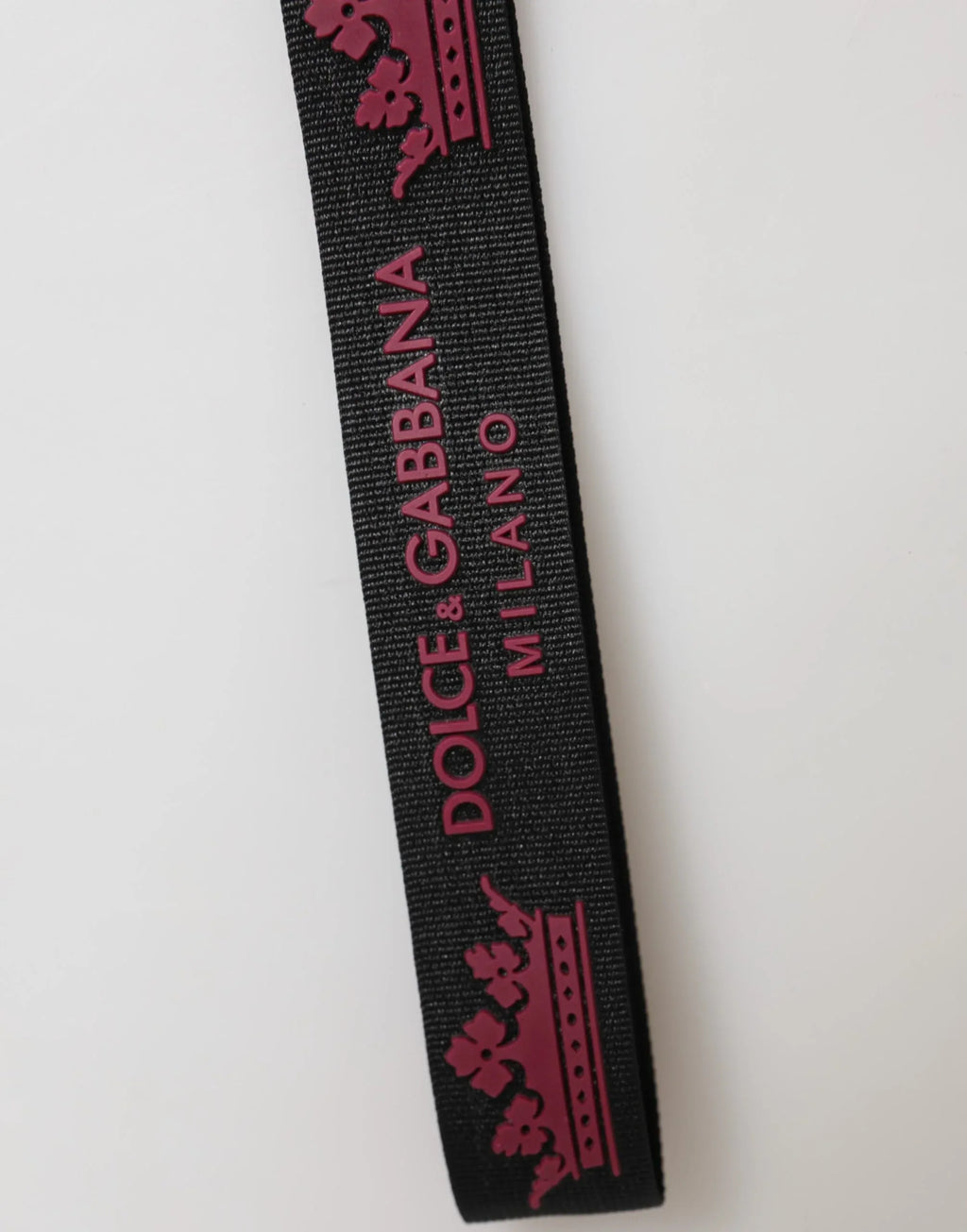Dolce & Gabbana Black Burgundy Nylon DG Logo Crown Holder Keychain Keyring - Zeiniez