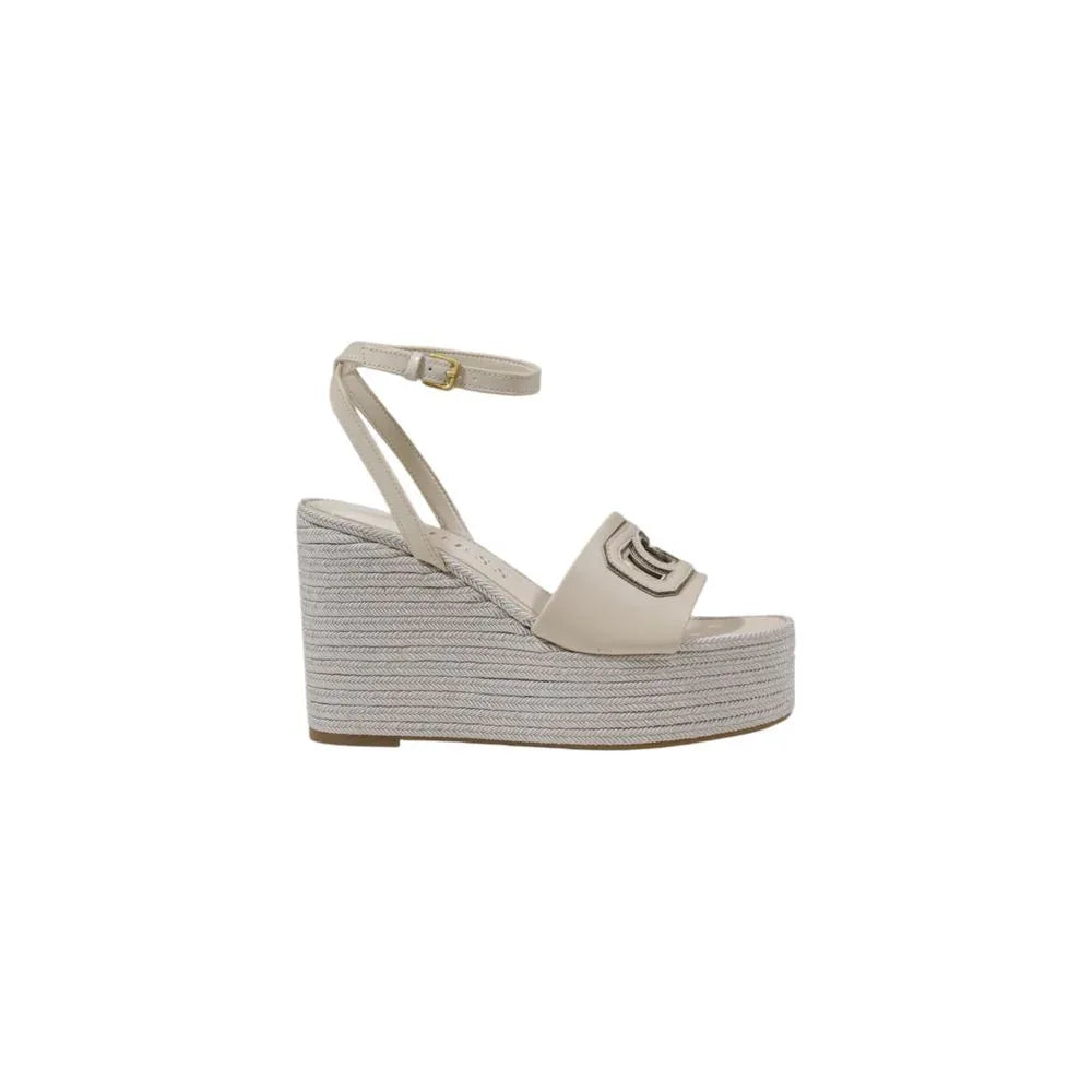 Guess Beige Synthetic High Heel Pumps - Zeiniez