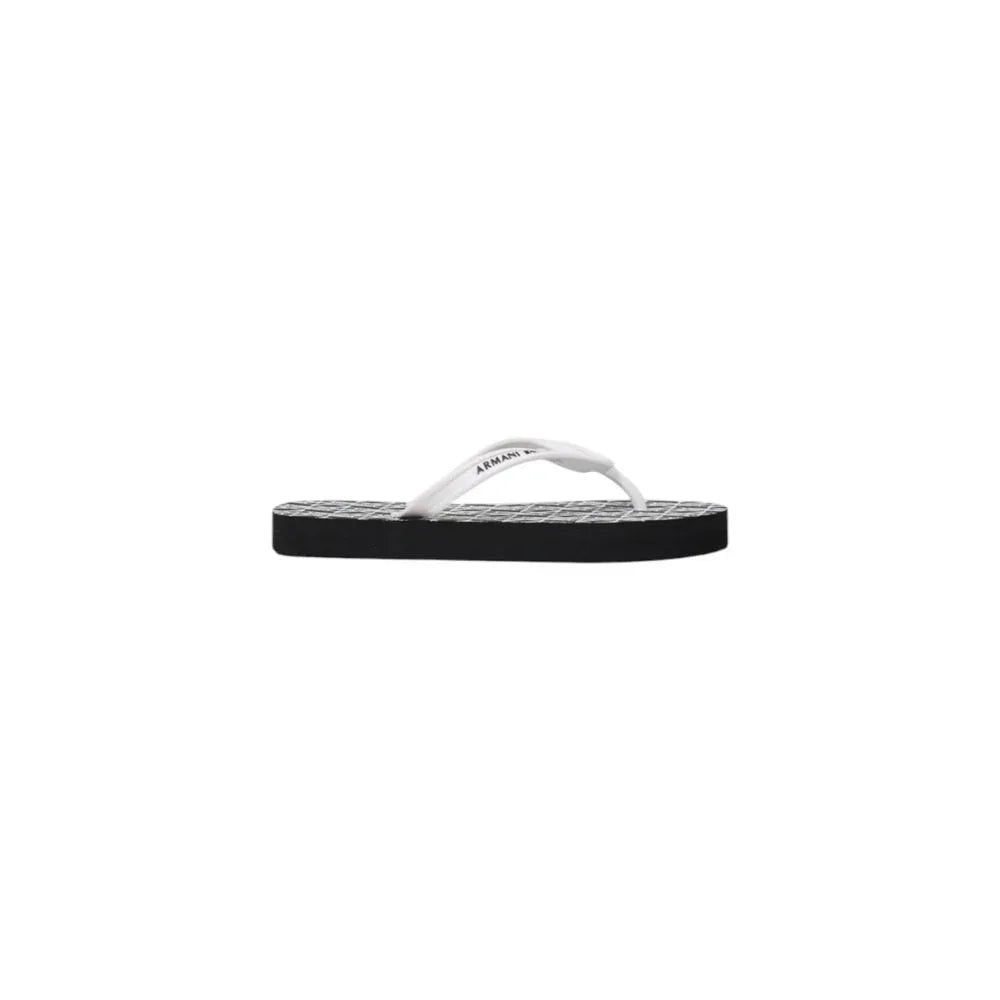 Armani Exchange Black And White Rubber Flip-Flop Sandals - Zeiniez