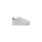 Cult White Leather Low Top Sneakers - Zeiniez