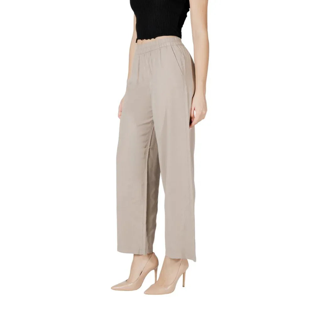 Only Beige Viscose Casual Pants - Zeiniez