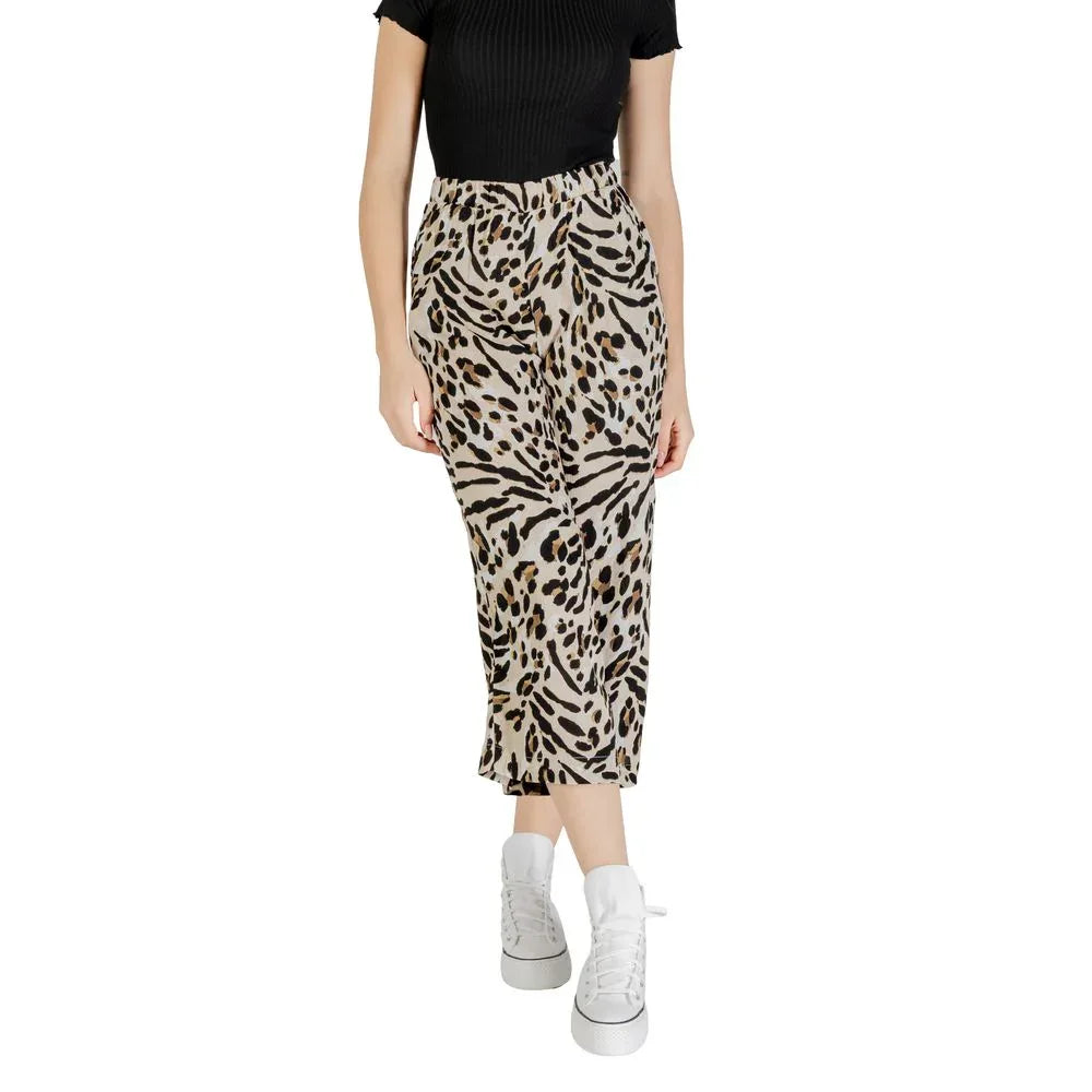 ICHI Beige Viscose Cropped Pants - Zeiniez