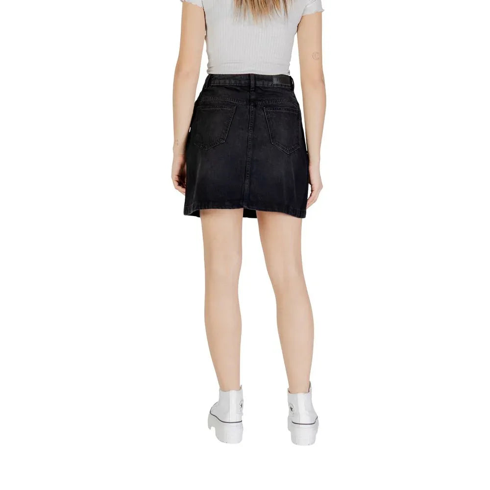 ICHI Black Cotton Mini Skirt - Zeiniez
