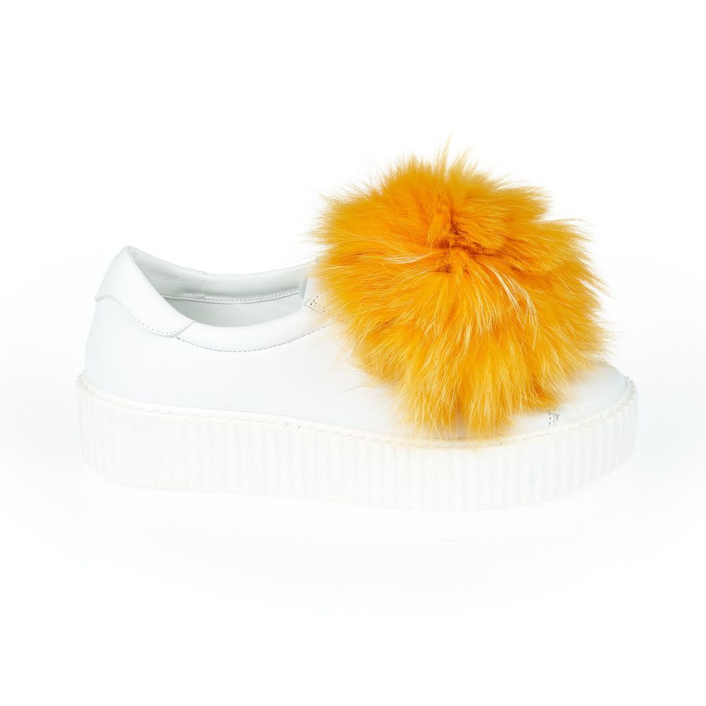 Mr&Mrs Italy White Textile Women Sneaker With Real Fur Pom Poms - Zeiniez