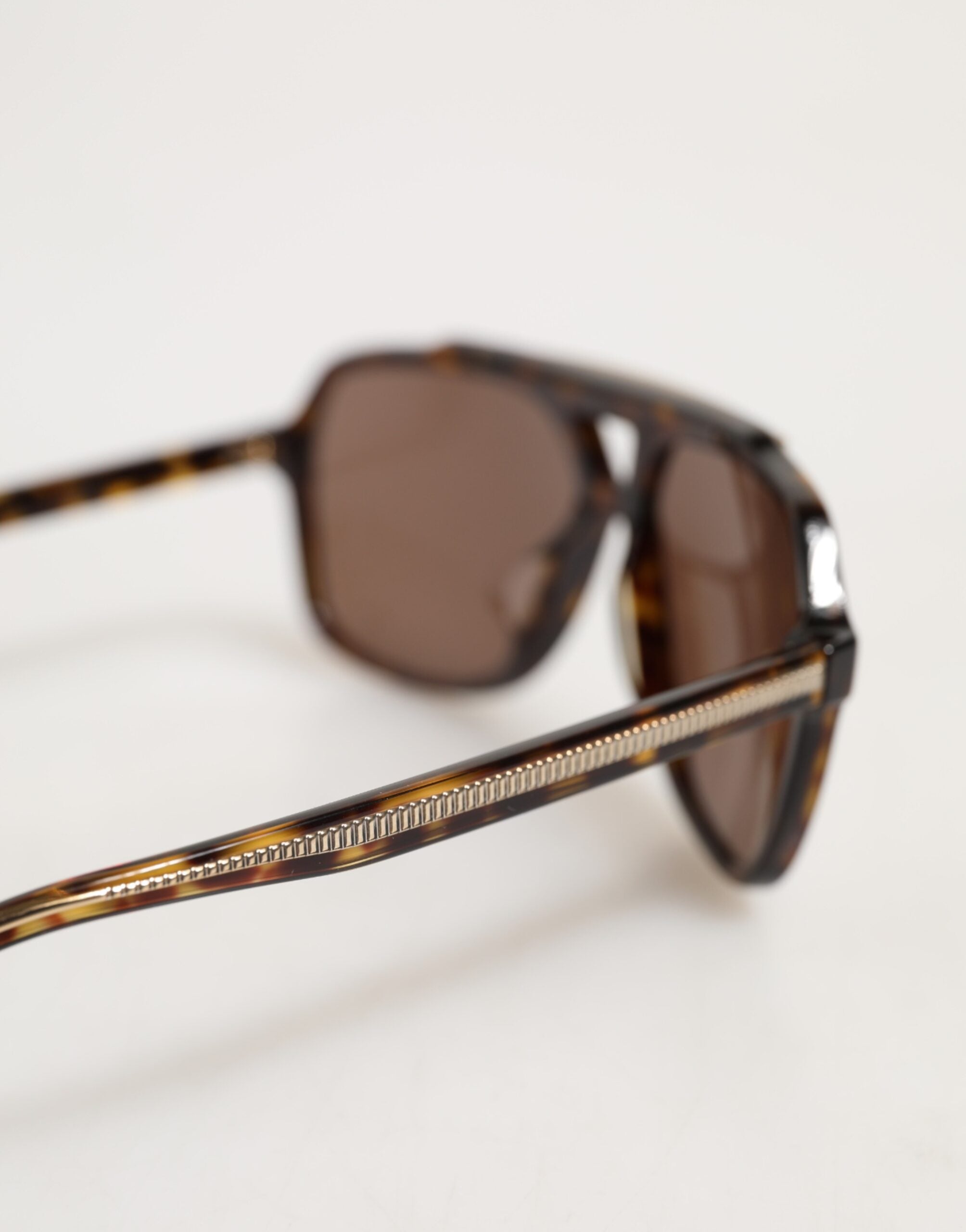 Dolce & Gabbana Dark Brown Tortoise Shell Pilot Frame Sunglasses - Zeiniez