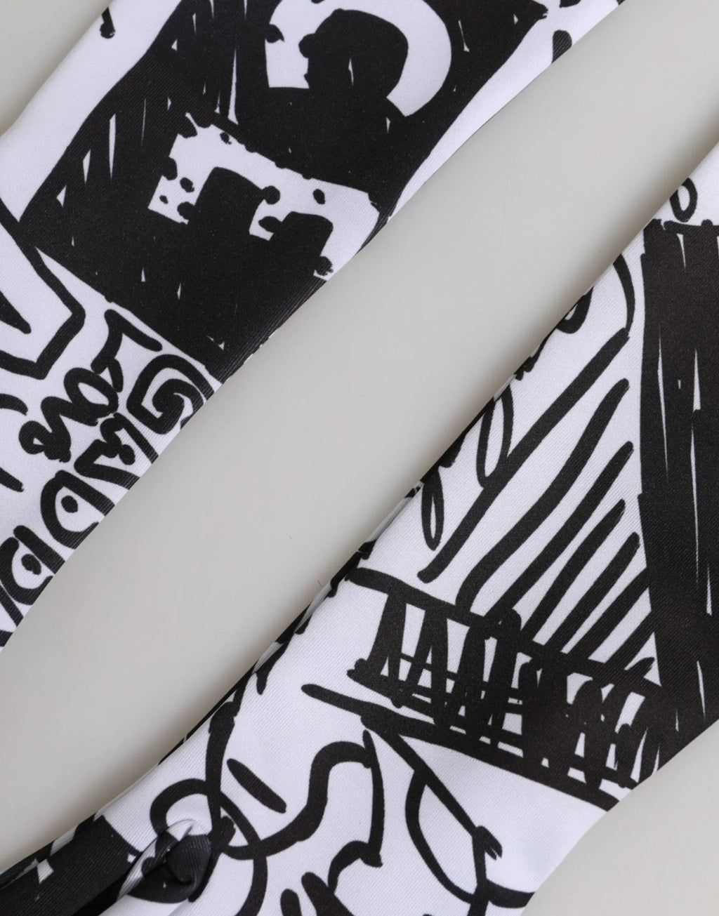 Dolce & Gabbana Gloves Black White DG Logo Elbow Length Mitten - Zeiniez