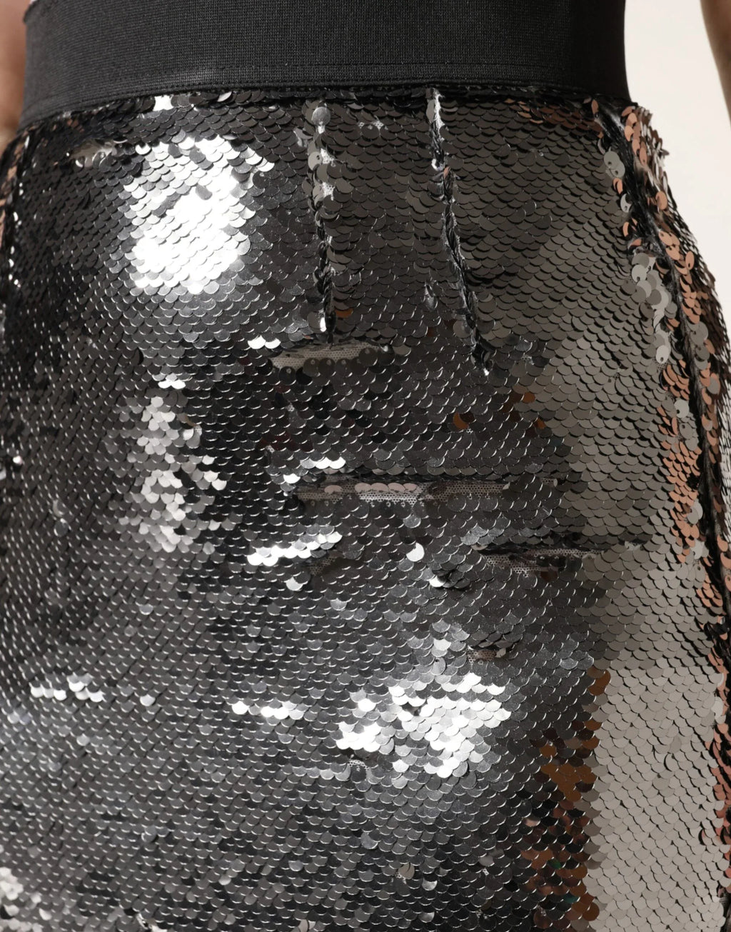 Dolce & Gabbana Metallic Gray Sequin High Waist Mermaid Skirt - Zeiniez