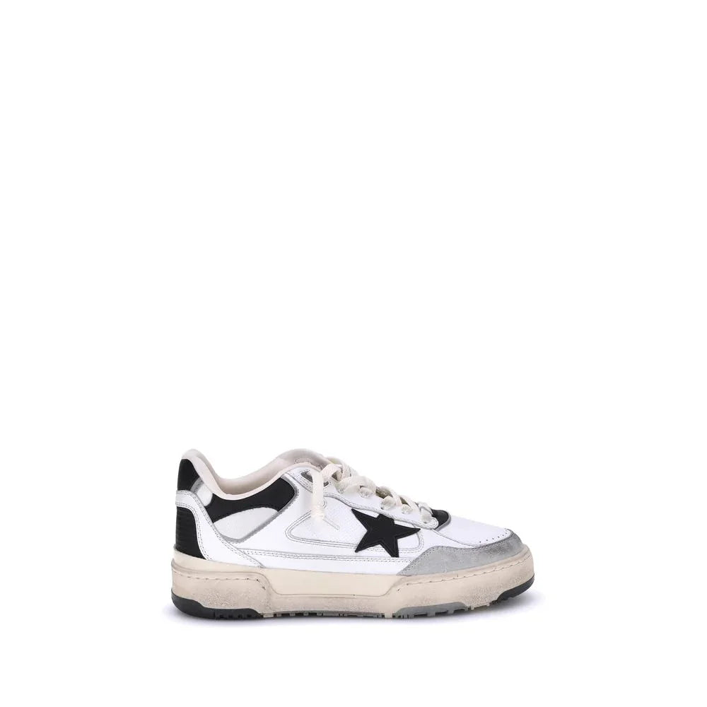 Golden Goose White Calf Leather Bos Taurus Chunky Sneakers - Zeiniez