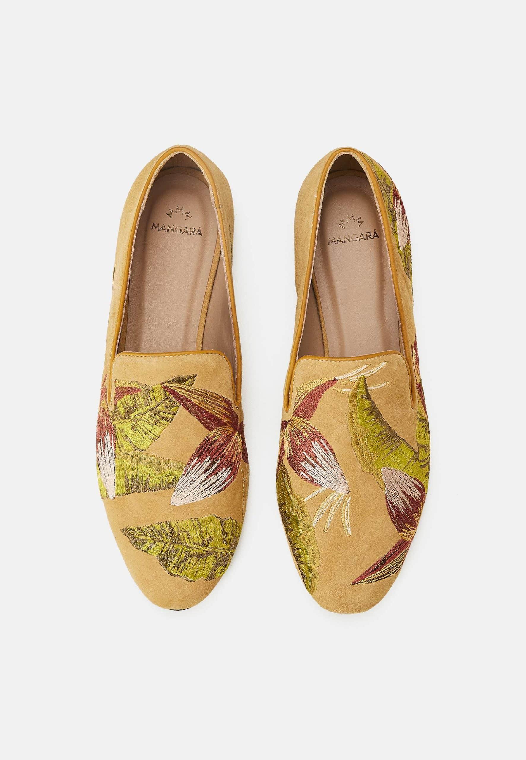 Mangará Atelier Yellow Suede Embroidered Loafers – Elegant Women’S Flat Shoes Mangará Atelier