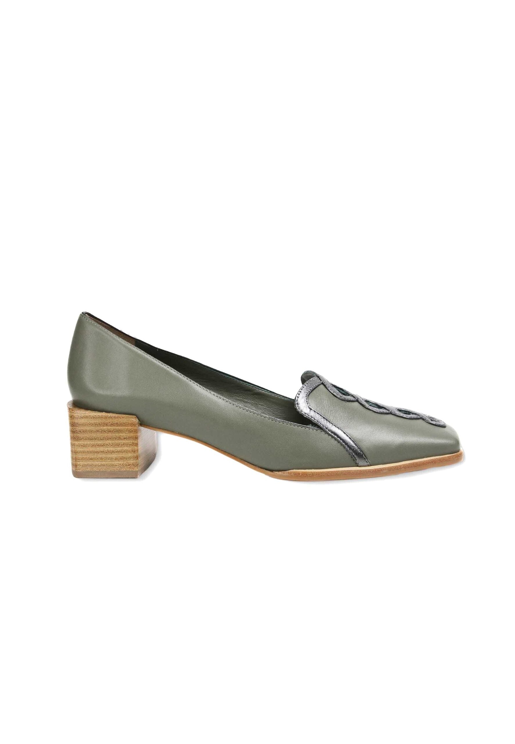 Mangará Atelier Handcrafted Green Leather Loafers – Timeless Style & Everyday Comfort Mangará Atelier