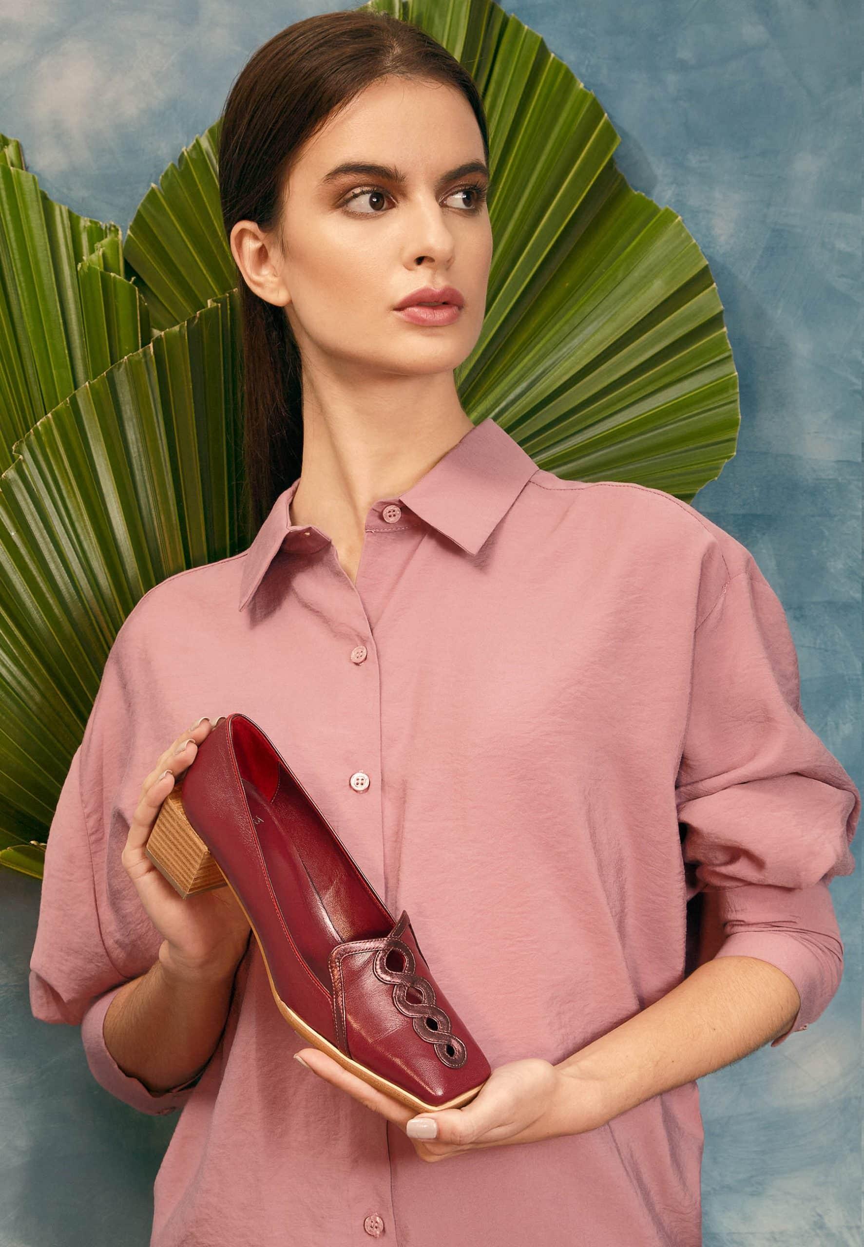 Mangará Atelier Handcrafted Purple Leather Loafers – Timeless Style & Everyday Comfort Mangará Atelier