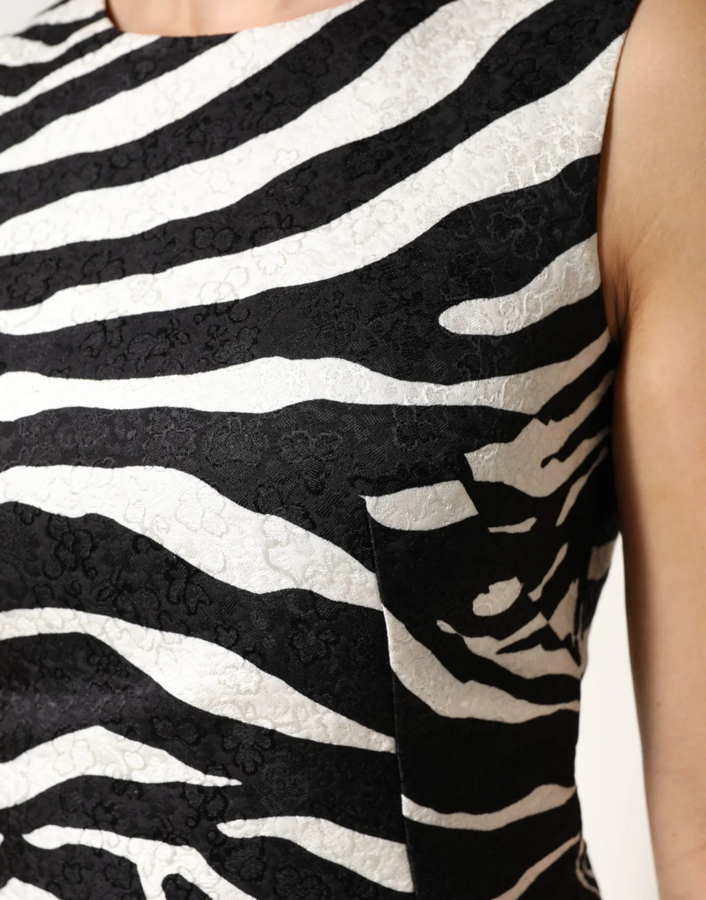 Dolce & Gabbana Black White Zebra Sleeveless A-line Dress - Zeiniez