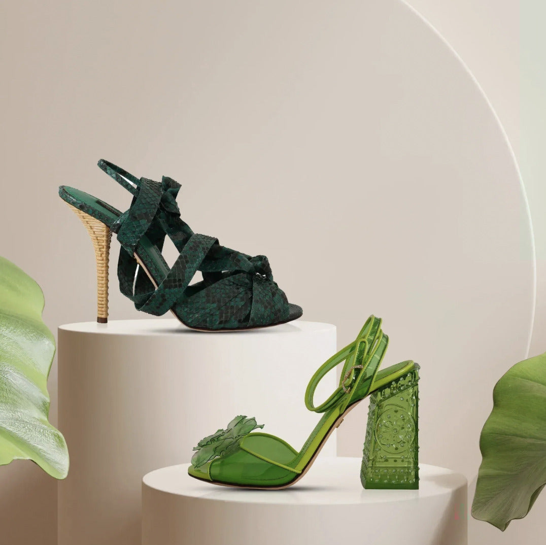 Women Collection Shoes Icon - Zeiniez